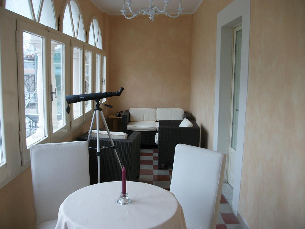 ホテル La Loggia Di Federico Navelli 部屋 写真